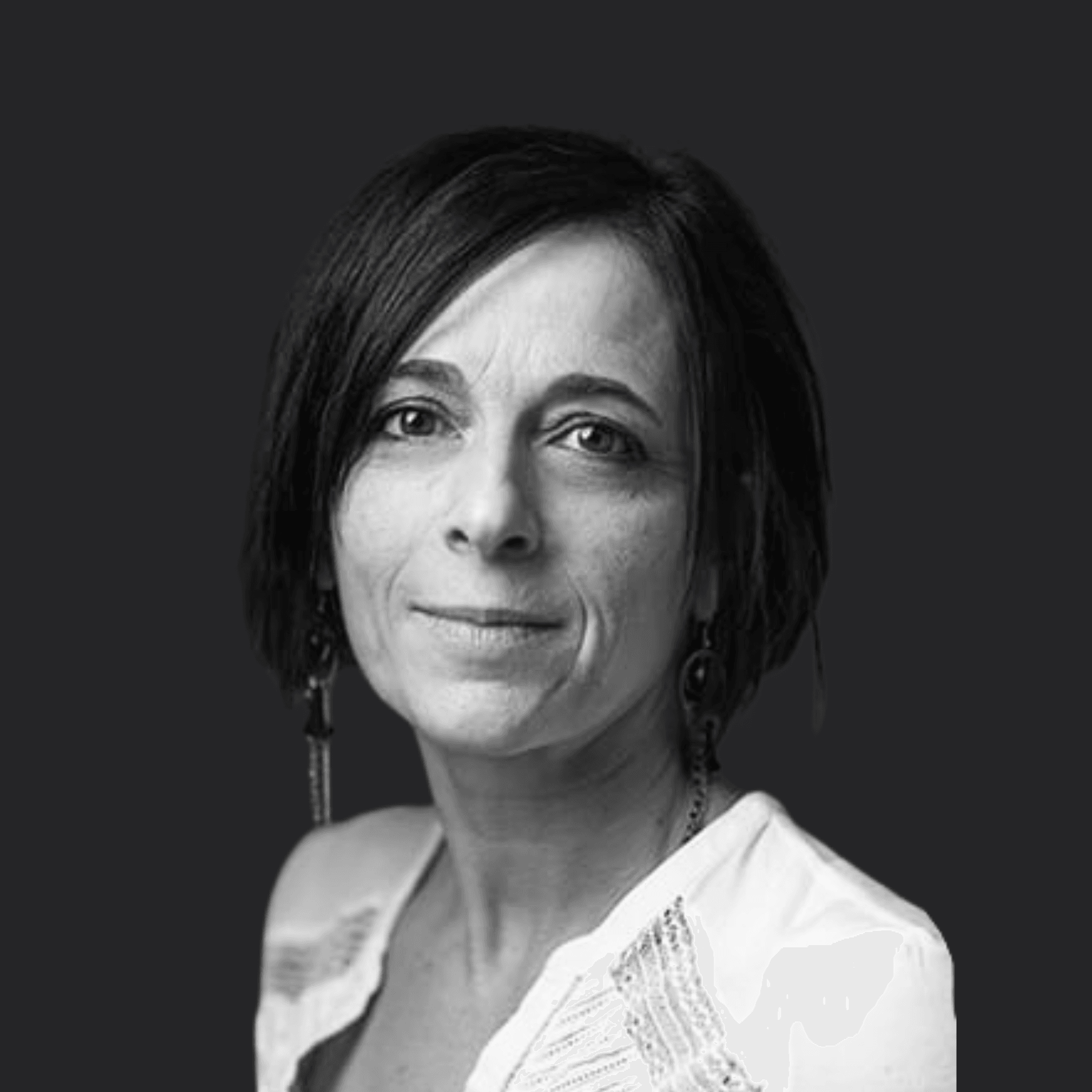 Jésabel, directrice d'agence